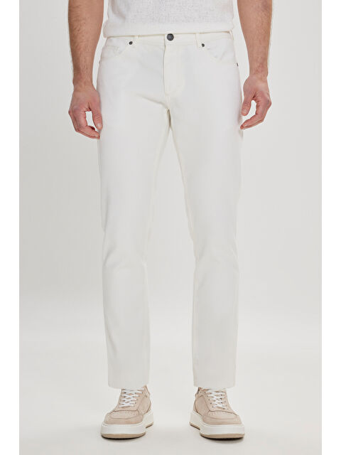 Altınyıldız Classics Erkek Beyaz Slim Fit Dar Kesim 5 Cep Armürlü Esnek Pantolon