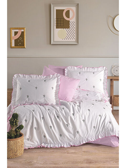 Nordqueen Ranforce %100 Pamuk Nakışlı Fırfırlı Nevresim Seti Ellas V1