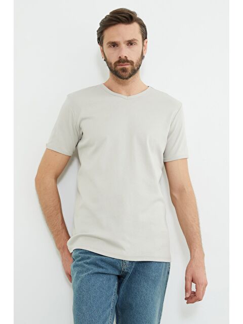 Fullamoda Basic Ribanalı V Yaka Tişört
