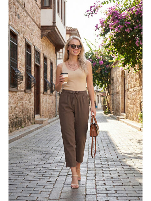 Lela Pamuklu Normal Bel Regular Fit Düz Paça Kadın Pantolon 668YP42282S4 - S000158011-19413