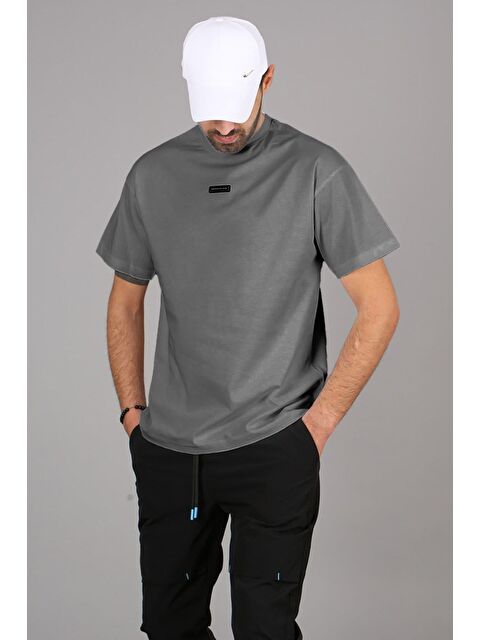 Madmext Erkek Füme Sırt Detaylı Tişört 5365