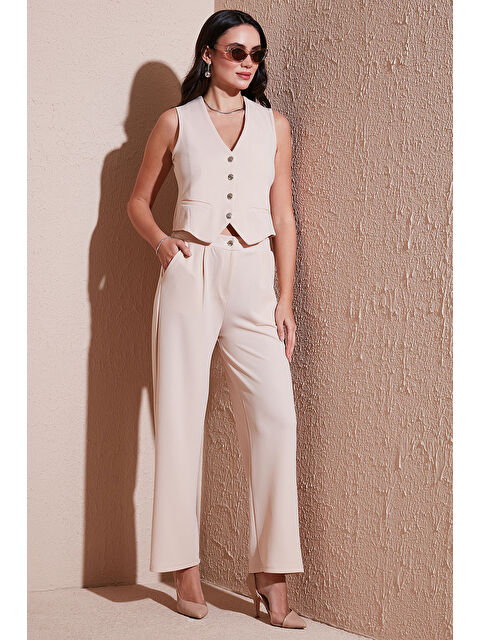 Lela Regular Fit Yüksek Bel Bol Paça V Yaka Yelekli Kadın Takım 5866199 - S000355458-21164