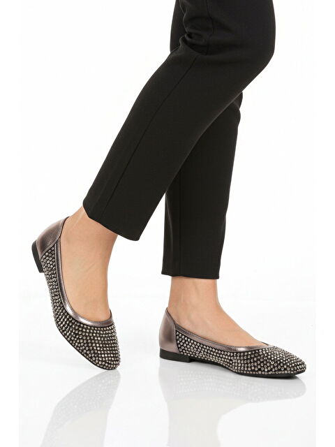 Ayakmod Platin Taş İşlemeli Hafif Kadın Babet Ayakkabı 357242 Z - S000514947-37299