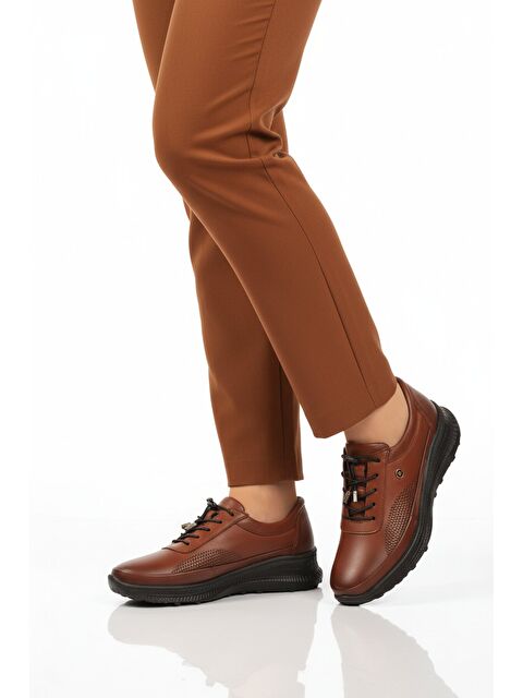 Ayakmod Taba Hakiki Deri Ortopedik Kadın Casual Ayakkabı 690 Z