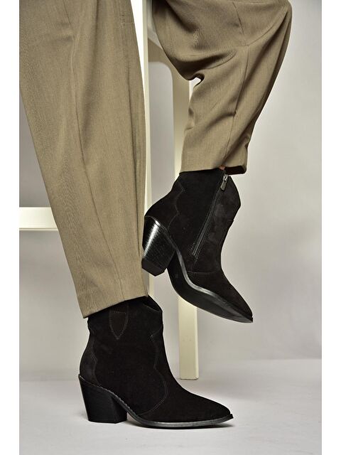 Fox Shoes T3800825 Siyah Kadın Bot - S000298409-19351
