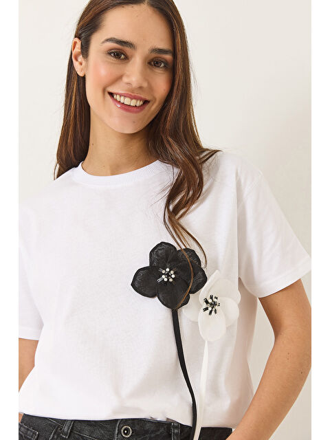 SHADE Kadın Aksesuarlı Kısa Kollu Pamuklu T-Shirt - S000376654-20063