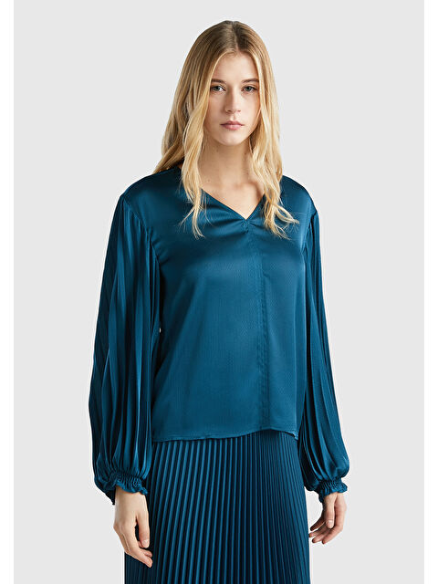 United Colors Of Benetton Kadın Petrol Mavisi Kolları Detaylı V Yaka Bluz - S000307693-37399