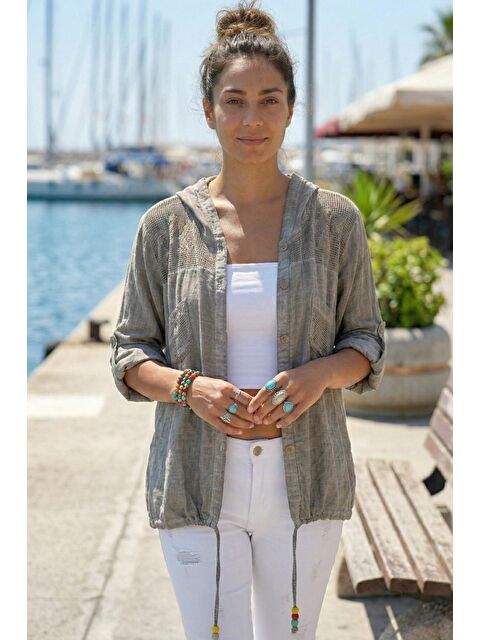 Chiccy Vizon Uzun Kol Arkası Yıldız Desenli Omuzları File Ve Yıldız Detaylı Casual Dokuma Ceket 70 65