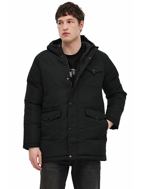 Kinetix ML COMS 3KX-PRKCOT-04 5PR Siyah Erkek Kaban Mont - S000517082-19351