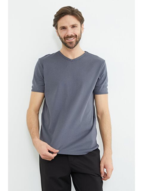 Fullamoda Basic Ribanalı V Yaka Tişört