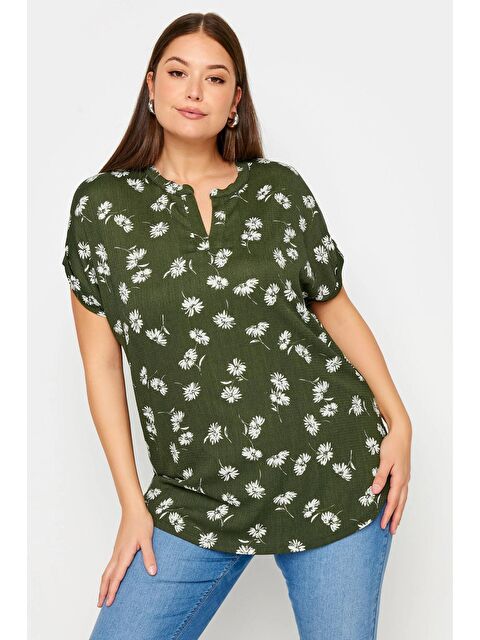 Stil Diva Büyük Beden V Yaka Kısa Kollu Çiçek Desenli Bluz 321705 - S000196785-18547
