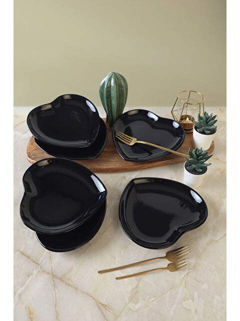Keramika Siyah Kalp Pasta Tabağı 20 Cm 6 Adet - S000511380-19351