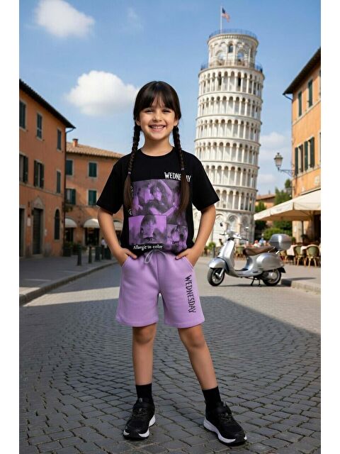 Riccotarz Kız Çocuk Üzeri Yazı ve Wednesday Karakter Baskılı T-Shirt Lila Şortlu Takım