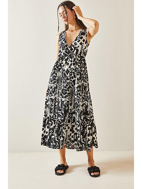 Xhan Siyah Kruvaze Yaka Desenli Maxi Elbise 5YXK6-48817-02 - S000236569-19351