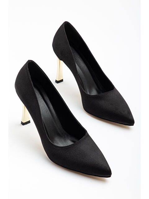 Daxtors D1300 Günlük Ortopedik Kadın Klasik Topuklu Stileto - S000515907-2595