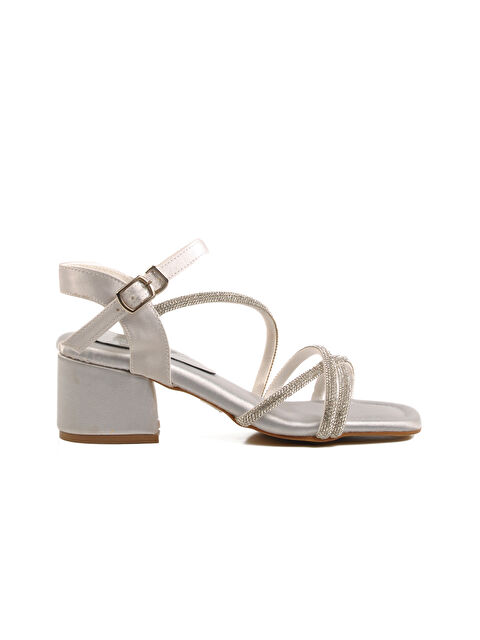 Ayakmod Gümüş Taşlı Kız Çocuk Sandalet 21 F - S000363546-18105