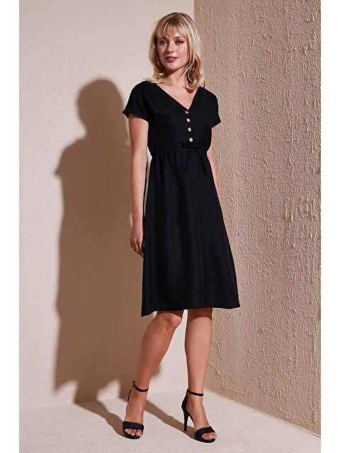 Lela Önü Düğmeli V Yaka Regular Fit Kısa Kollu Midi Elbise 5865747 - S000209657-19351