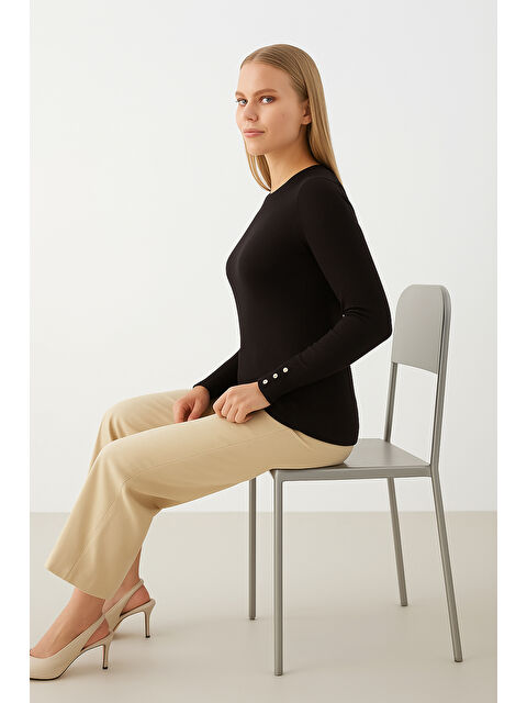 Fashion Friends Regular Fit Bisiklet Yaka Düğme Detaylı Kazak 25K0023K1 - S000485320-19351