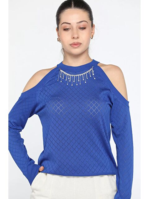 Gülseli Omuz Dekolteli Bisiklet Yaka Taşlı Kadın Triko Bluz - S000313499-23710