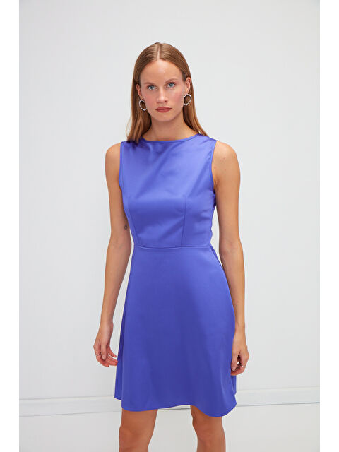 Muni Muni Drapeli Saten Düz Renk Elbise