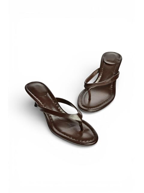Fox Shoes Kahverengi Kadın Terlik Y518342809 - S000531824-19413