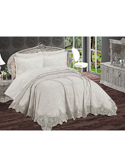 Çeyiz Diyarı Boğaziçi 6 Parça Şönil Nakışlı Pike Takımı Krem - S000495722-19966