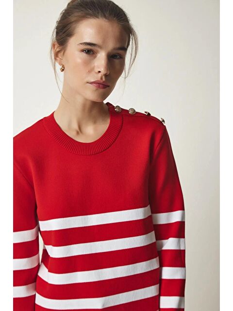 Hazelin Kadın Kırmızı Beyaz Çizgili Omuzdan Düğme Detaylı Bisiklet Yaka Kazak HZL24W-BD1102081 - S000122818-20045