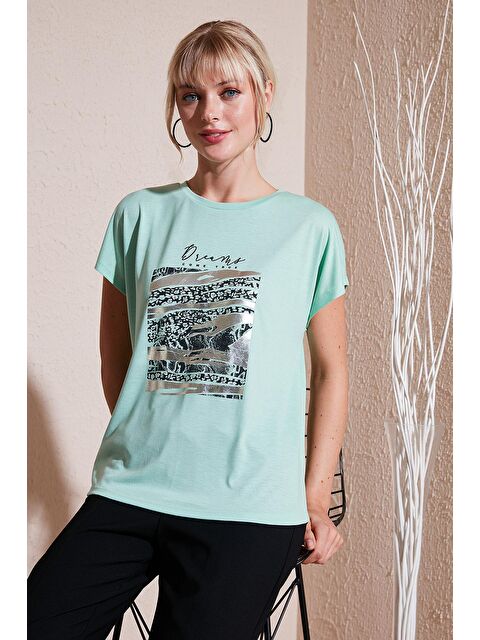 Lela Baskılı Bisiklet Yaka Regular Fit T Shirt 6671000 - S000209720-17259