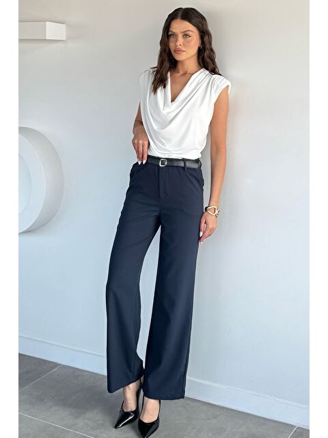 Gülseli Kadın Kemerli Bol Paça Pantolon