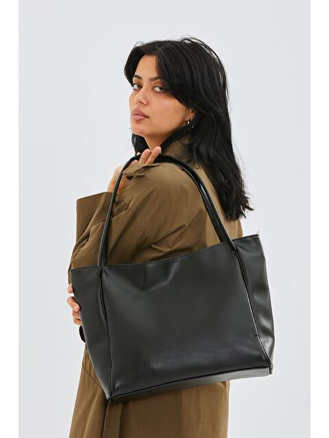 Minebag Salaş Maya Kadın Kol Çanta Siyah - S000084105-37246