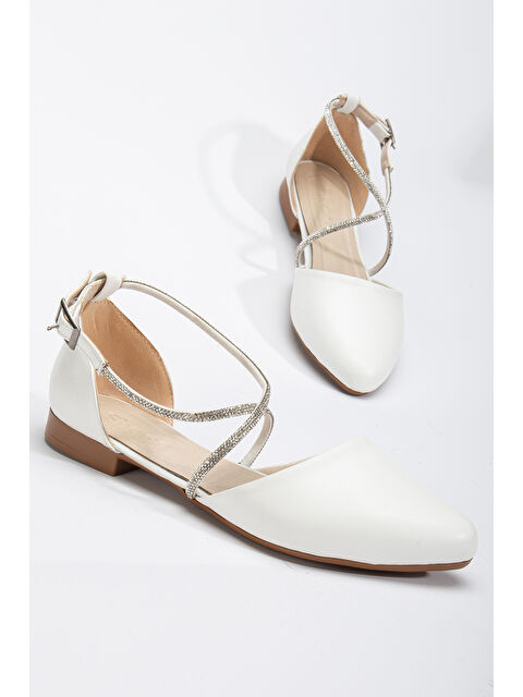 TONNY BLACK Kadın Beyaz Çapraz Taş Halat Detaylı Bilekten Bağlamalı Babet - S000493905-20063