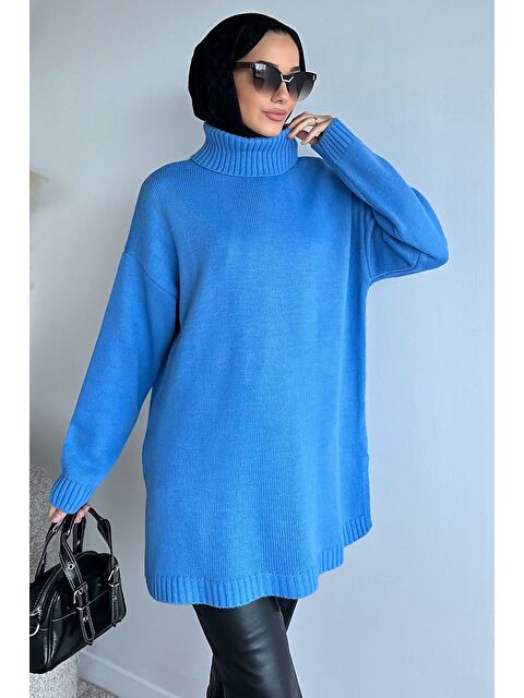 Julude Gülseli Balıkçı Yaka Yırtmaçlı Tesettür Triko Tunik - S000491637-23093