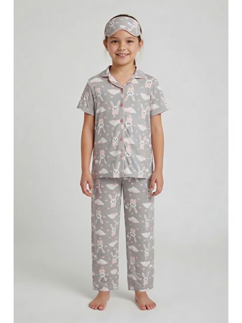 Cansın Mini Gri Tavşan Desenli Kısa Kol Kız Çocuk Göz Bantlı Pijama Takımı 24012