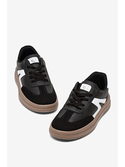 TONNY BLACK Kadın Siyah Beyaz Rahat Kalıp Kauçuk Taban Bağcıklı Sneaker