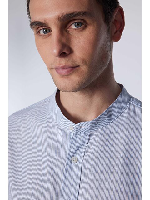 TUDORS Slim Fit Uzun Kollu Dar Kalıp Hakim Yaka Çizgili Yazlık Keten Doku Erkek Gömlek