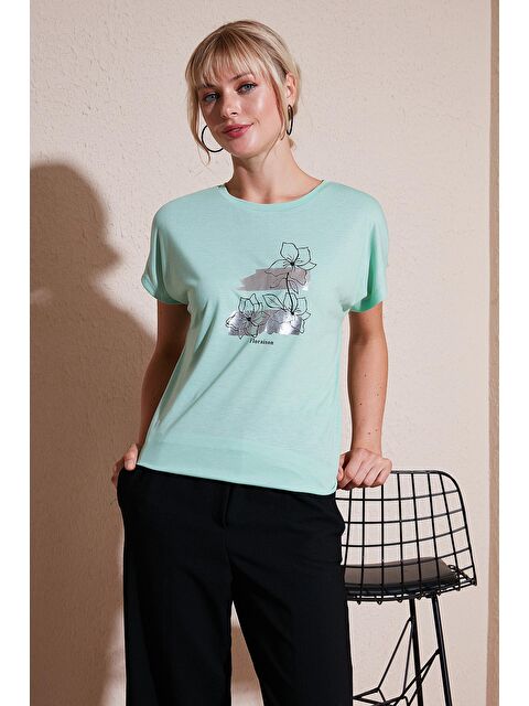 Lela Baskılı Bisiklet Yaka Regular Fit T Shirt 6671005 - S000209651-17259