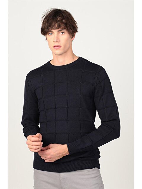 TUDORS Erkek Slim Fit Bisiklet Yaka Kare Desenli Lacivert Triko Kazak - S000243185-21164