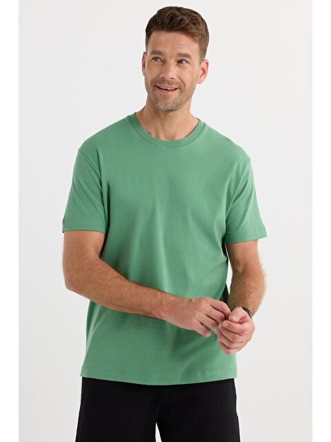 TUDORS Unisex Relax Fit Rahat Kesim %100 Pamuk Yumuşak Dokulu Hafif Kalın Yeşil Bisiklet Yaka Tişört - S000519463-18194