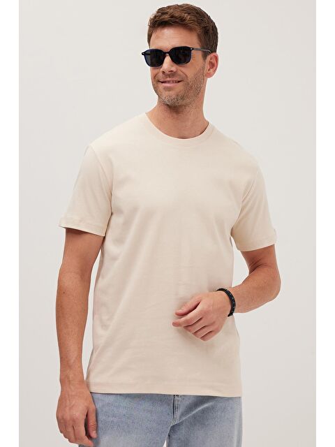 TUDORS Unisex Relax Fit Rahat Kesim %100 Pamuk Yumuşak Dokulu Hafif Kalın Bej Bisiklet Yaka Tişört - S000519466-19928