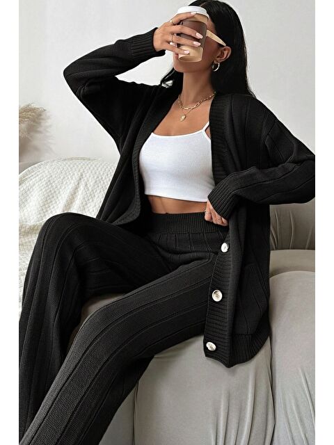 Gülseli Kadın Ön Düğmeli Kendinden Çizgi Desenli Triko Hırka Pantolon İkili Takım - S000470249-19351