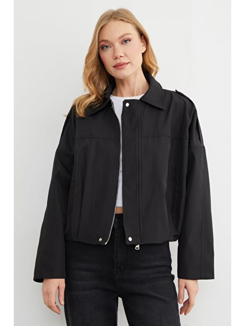 Fullamoda Basic Omuz Detaylı Oversize Bomber Trençkot - S000481327-19351