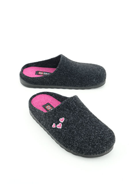Gezer Kadın Kışlık Nakışlı Kalp Tasarım Rahat Taban Ev Gondol Terlik - S000281967-19351