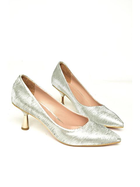 Fox Shoes U6760340 Gümüş Kadın Topuklu Ayakkabı - S000356730-18105