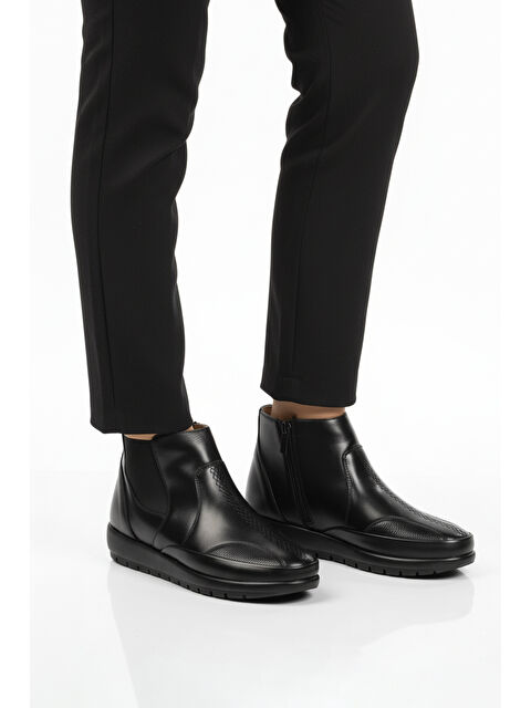 Ayakmod Siyah Jel Taban Anatomik Fermuarlı Kadın Bot 310 Z - S000491819-19351