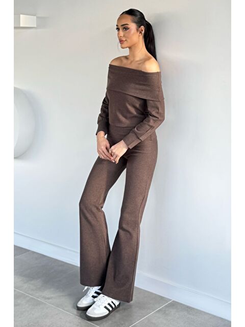 Gülseli Madonna Yaka Bluz Pantolon İkili Takım - S000491820-19413