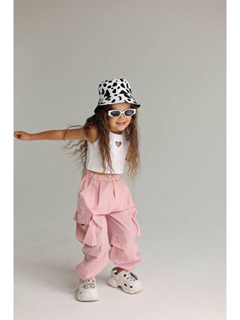 Magu Kız Çocuk Pamuklu Pembe Cepli Kargo Pantolonlu Takım - Kalp Detaylı Crop Atlet - S000397477-23173