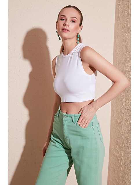 Lela Pamuklu Bisiklet Yaka Dar Kesim Crop Atlet - S000137434-20063