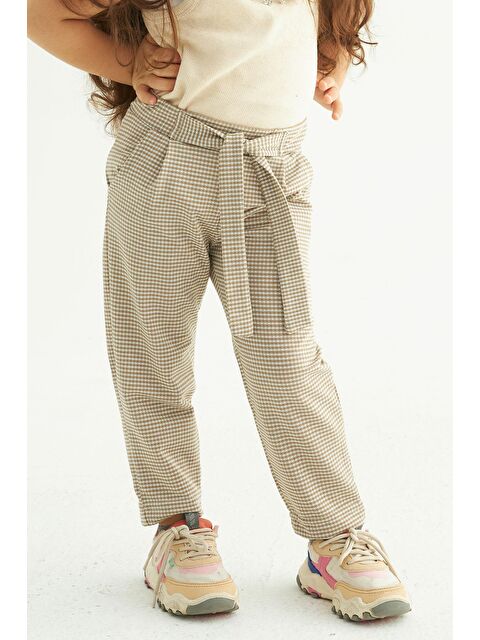 Zepkids Ekose Desenli Beli Kuşaklı Bej Renk Kız Çocuk Pantolon - S000356860-19928