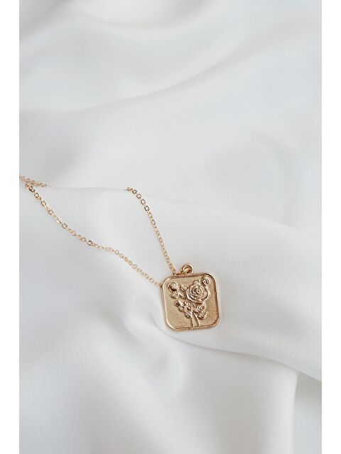 New Obsessions Altın Kaplama Güllü Madalyon Uçlu Zincirli Kadın Kolye - S000189702-20076