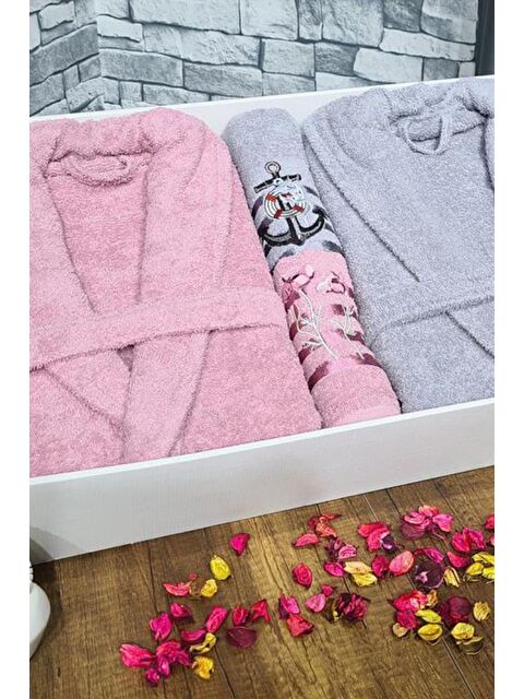 Çeyiz Diyarı Çeyizlik Aile Bornoz Seti 4 Parça Gül Kurusu Gri - S000487312-23173